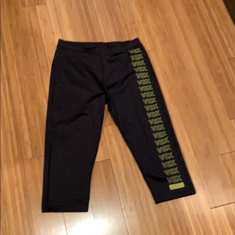 Black VSX capris
